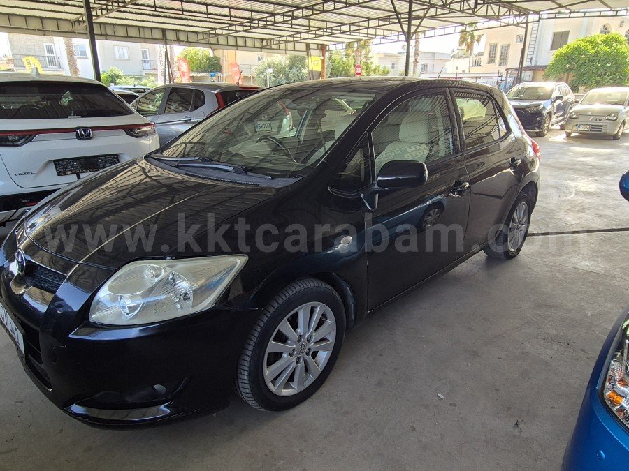 2007 Model Yarı Otomatik Toyota Auris